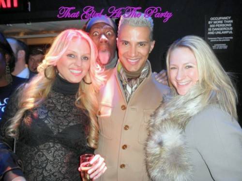 2 Js and 2 Blondes