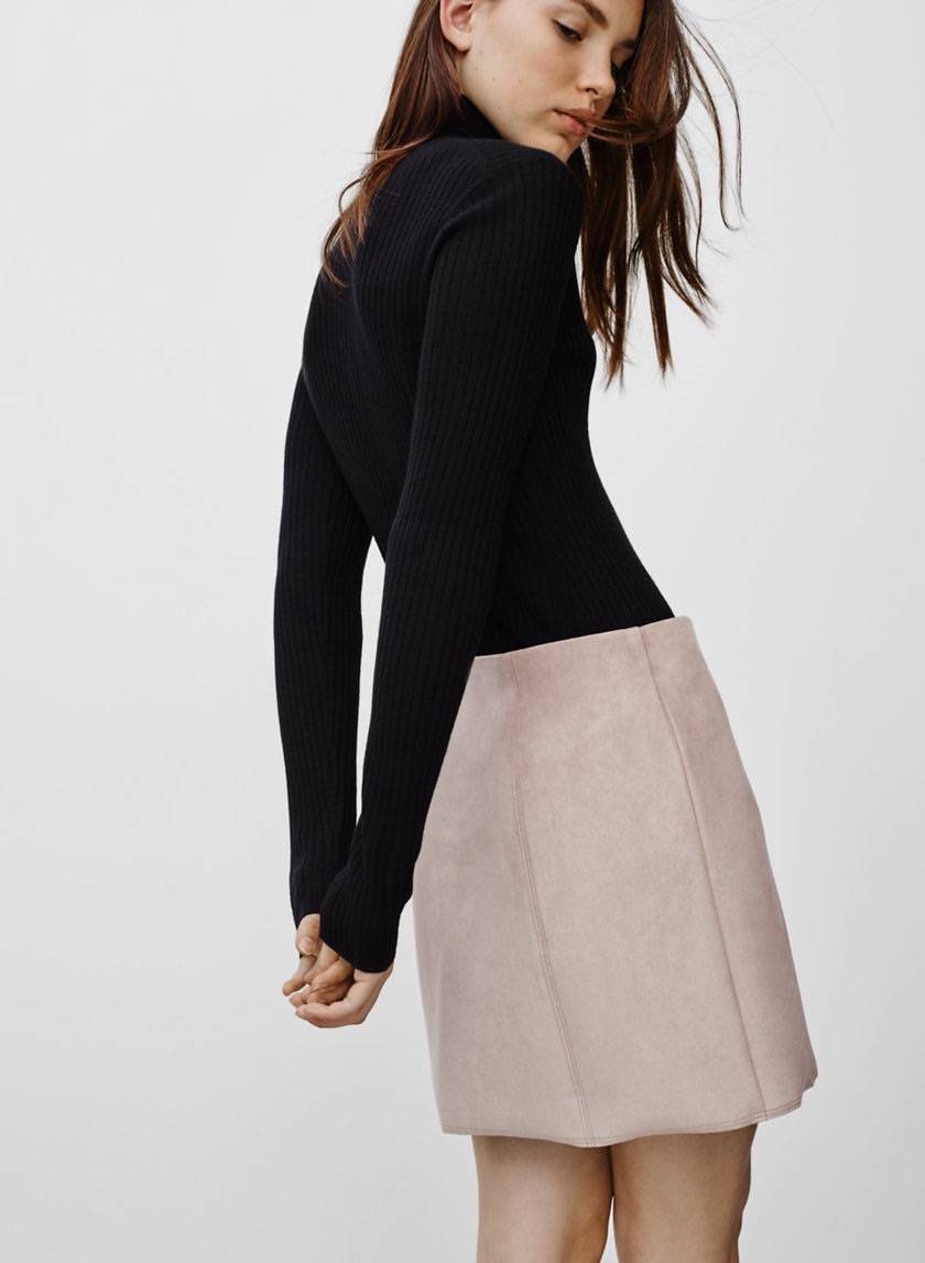 10 Must Have Pieces From #Aritzia | That Girl At The Party
